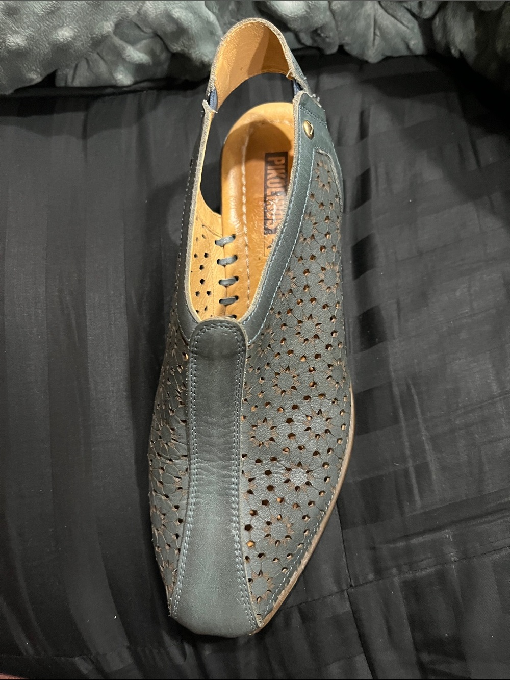 PIKOLINOS Women's Perforated Leather Slingback Flat - Slate Blue Gray